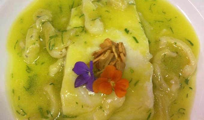 Bacalao Al Pil Pil con Aceite flor de Sal (Restaurante Jairo)